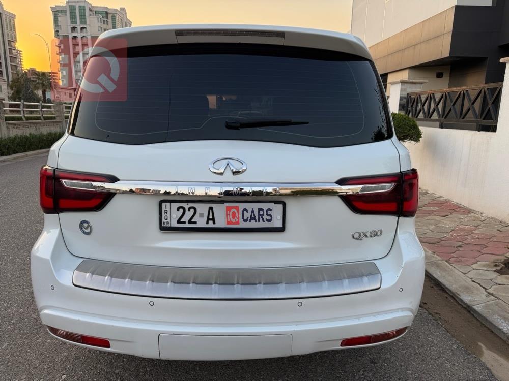 إنفينيتي QX80